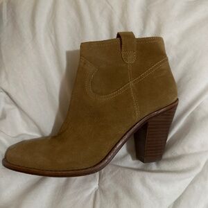 Ash Ivana Boots